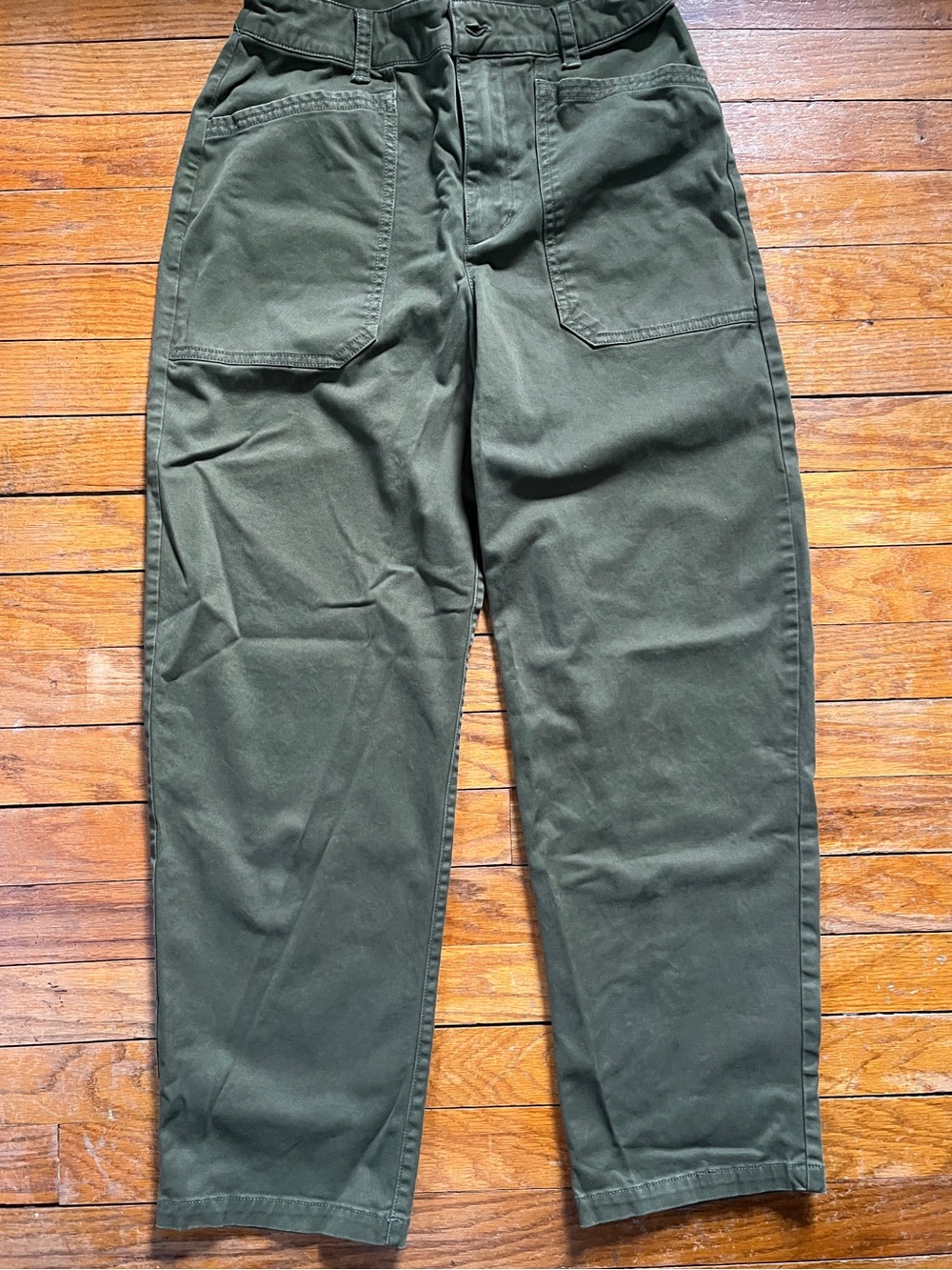 Women's Olive Green Cropped Cargo Pants Universal Threads